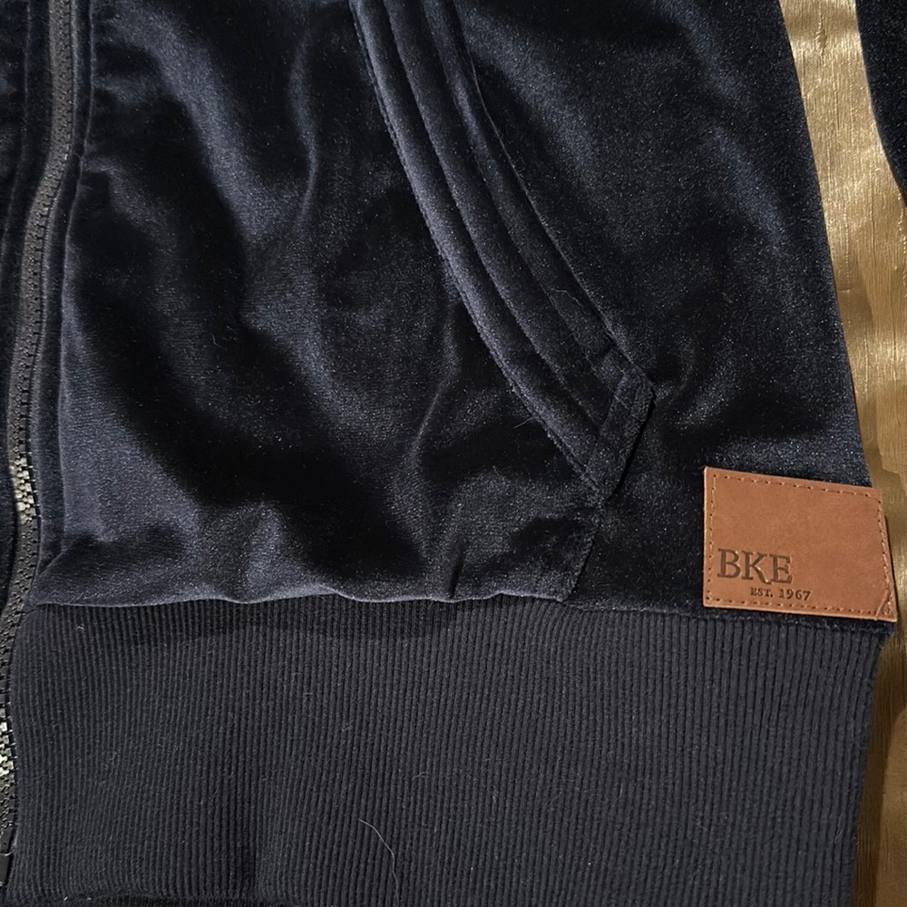 BKE zip jacket. Blue velour. Size medium.